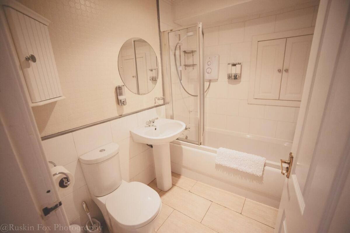 Stylish And Spacious Two Bed In Aberdeen'S West End ภายนอก รูปภาพ