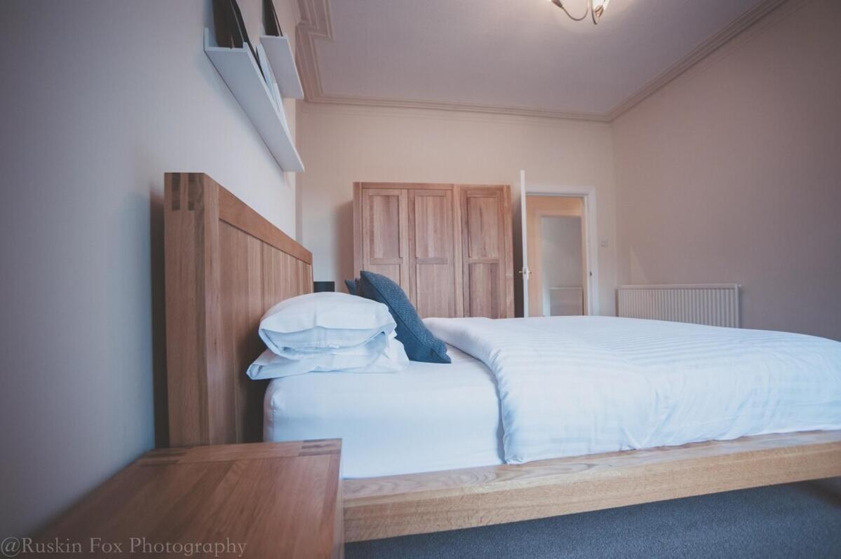 Stylish And Spacious Two Bed In Aberdeen'S West End ภายนอก รูปภาพ